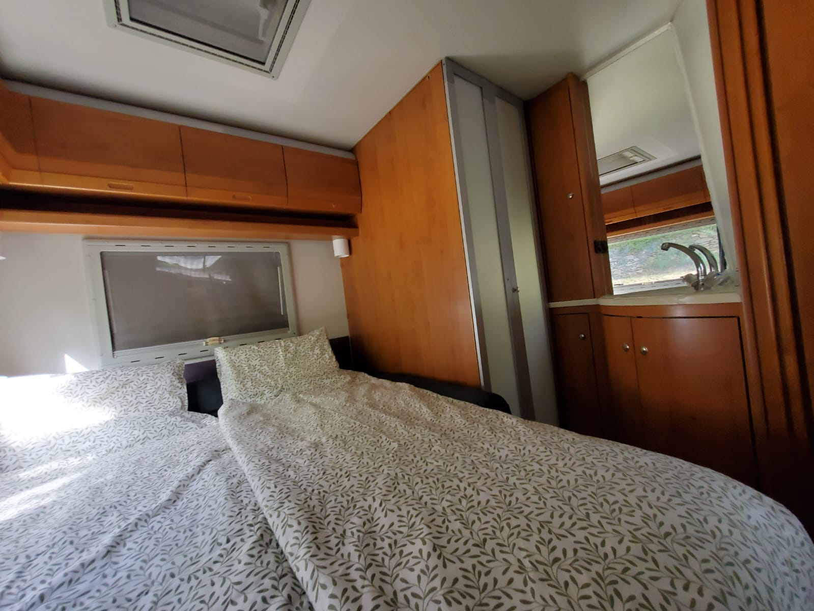 caravan bed