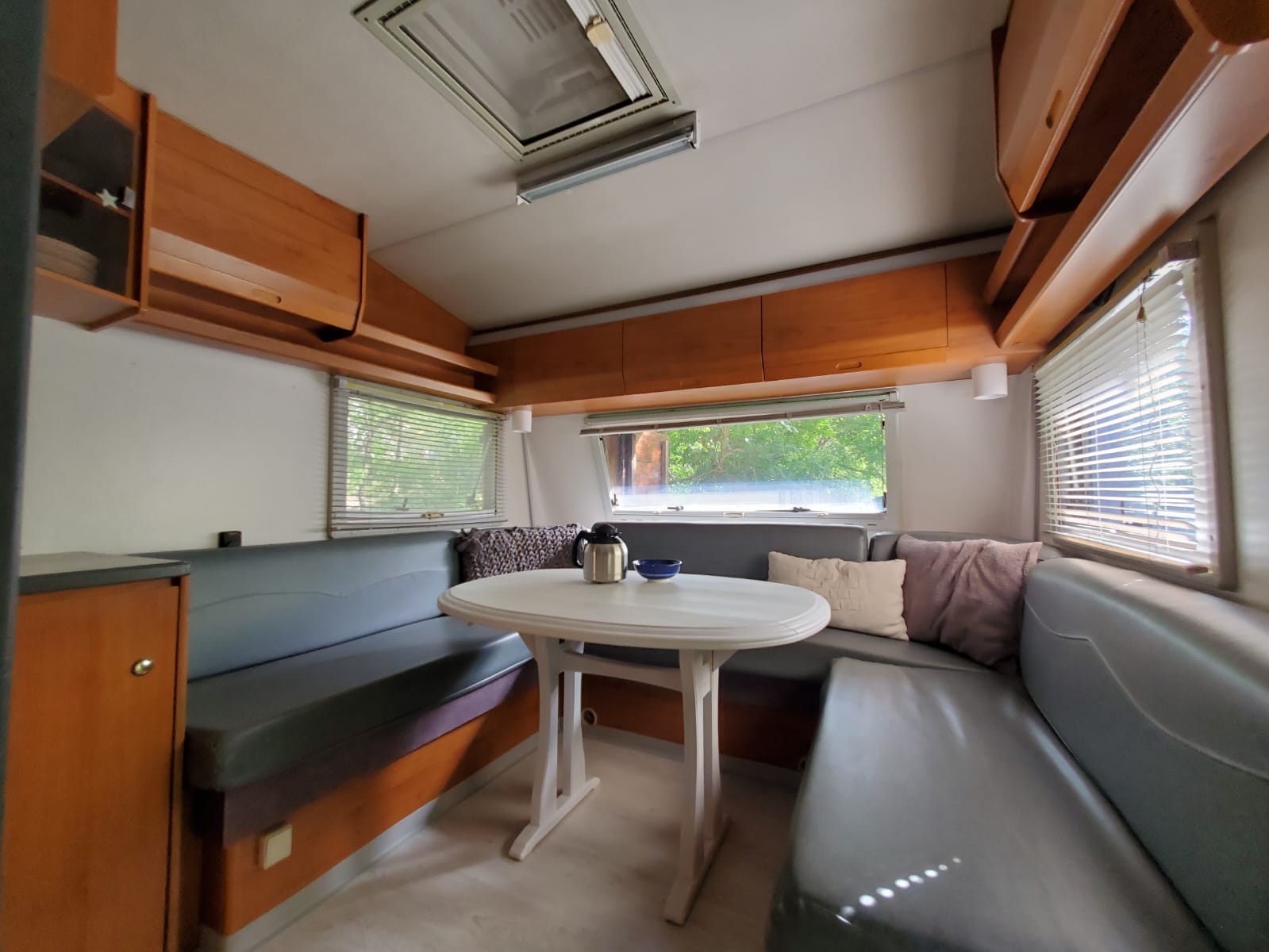caravan tafel